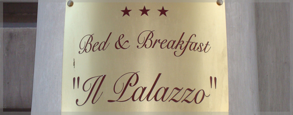 The Bed & Breakfast 'Il Palazzo' is located in a eighteenth century building Fin-De Geronimo and is a significant example of architecture patrician lentinese. 